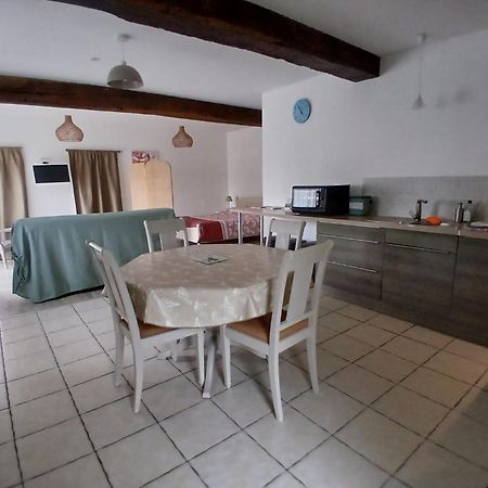 Gite Blonimael Vendrennes ภายนอก รูปภาพ