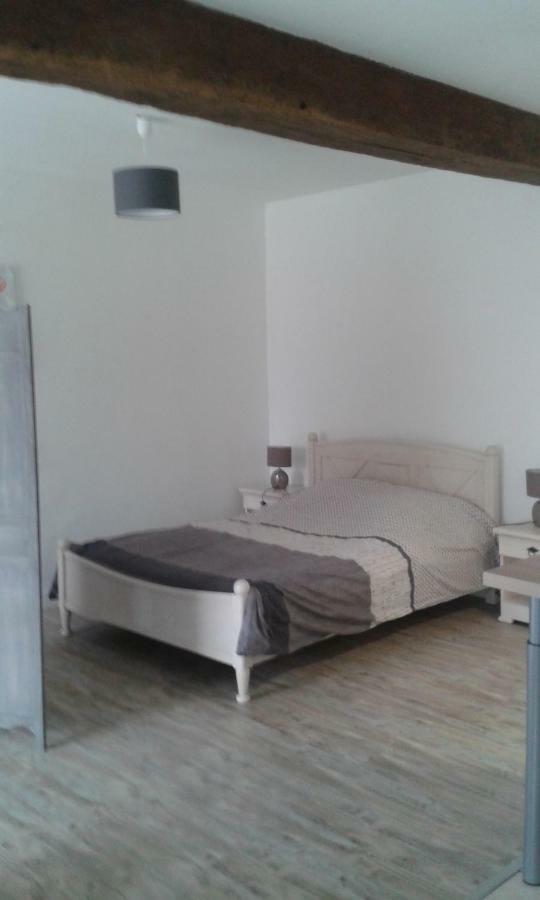 Gite Blonimael Vendrennes ภายนอก รูปภาพ